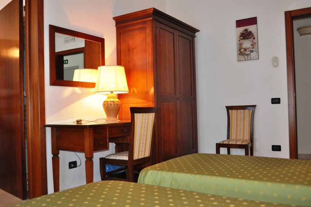 לצ'ה Griko Country Hotel מראה חיצוני תמונה